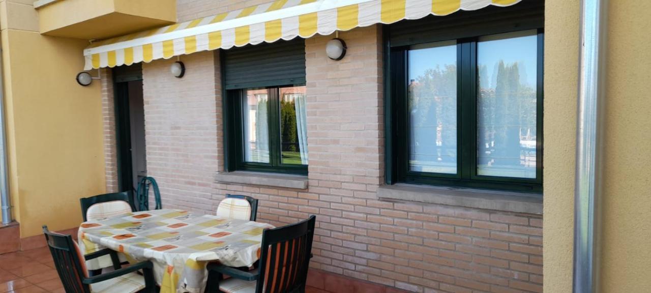 Monteperdido Jaca Apartment ภายนอก รูปภาพ